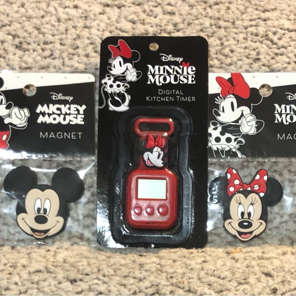 Disney Minnie & Mickey Mouse Magnets & Minnie Digital Kitchen Timer - Set of 3